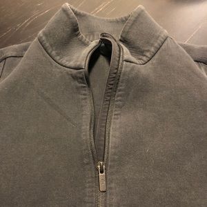 Lululemon black full zip front sweatshirt size 8